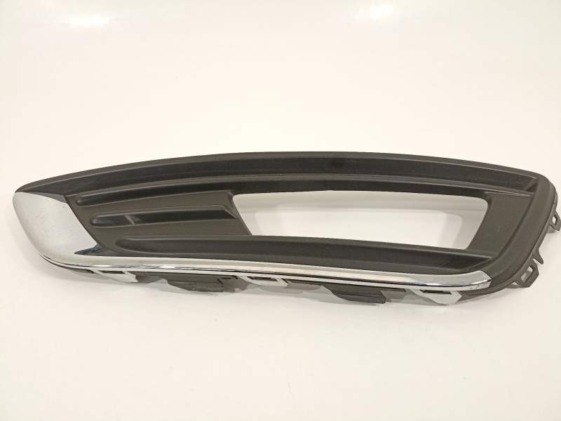 REJILLA PARAGOLPES IZQUIERDA F1EB15A299B 