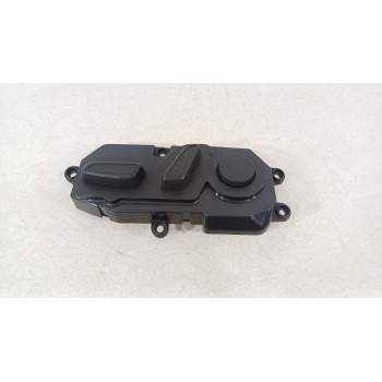 MANDO MULTIFUNCION 88070CV010CCV 