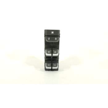 MANDO ELEVALUNAS DELANTERO IZQUIERDO 93570F1070 