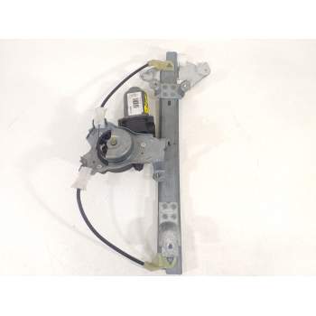 ELEVALUNAS TRASERO DERECHO 82700JD40A 