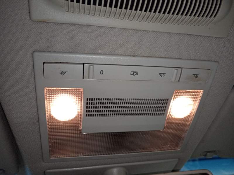 LUZ INTERIOR 