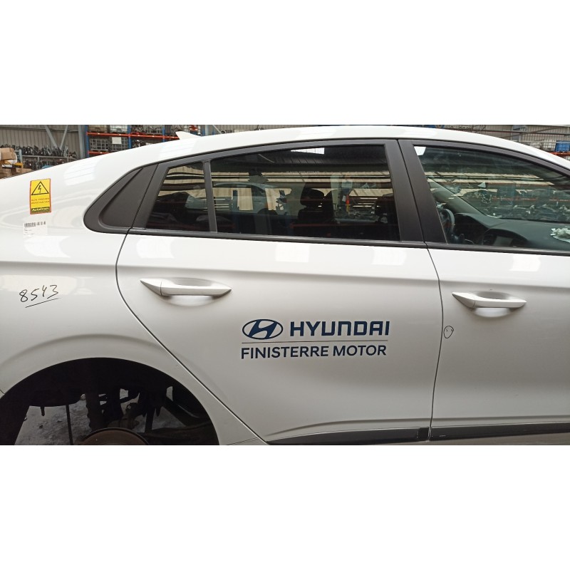 Recambio de puerta trasera derecha para hyundai ioniq elektro referencia OEM IAM 77004G2000  