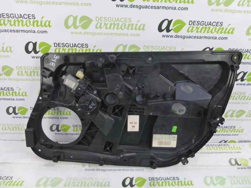 ELEVALUNAS DELANTERO DERECHO 8A61A045H16AF 8A6114553A 0130822407