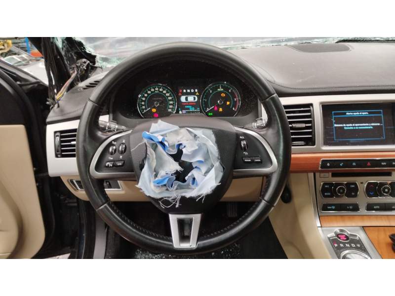 VOLANTE C2Z16103LEG CX233L598AB0LEG 