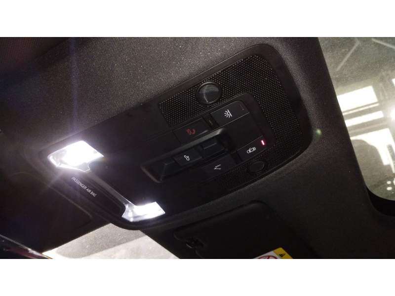 LUZ INTERIOR 