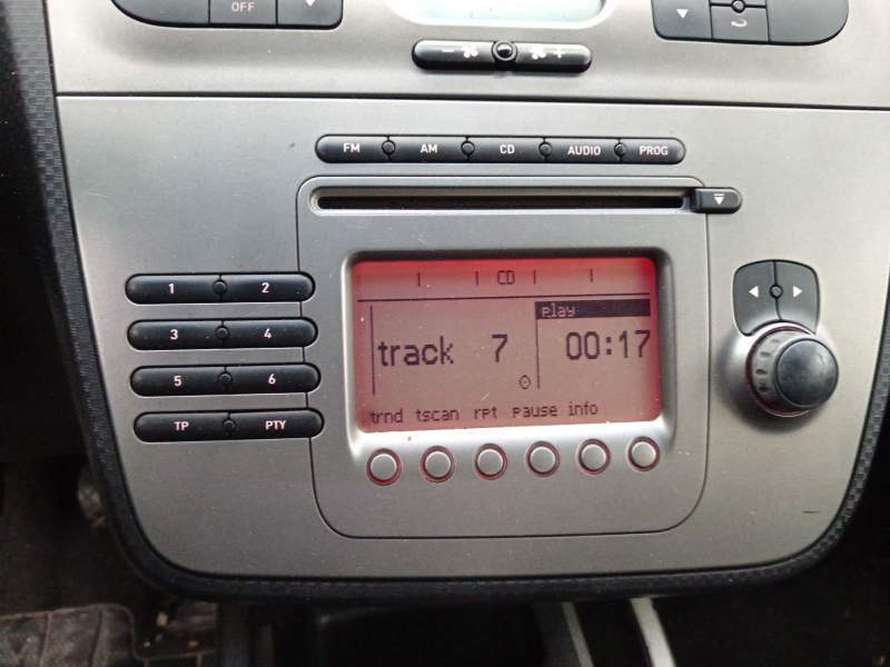 SISTEMA AUDIO / RADIO CD 5P1035152 