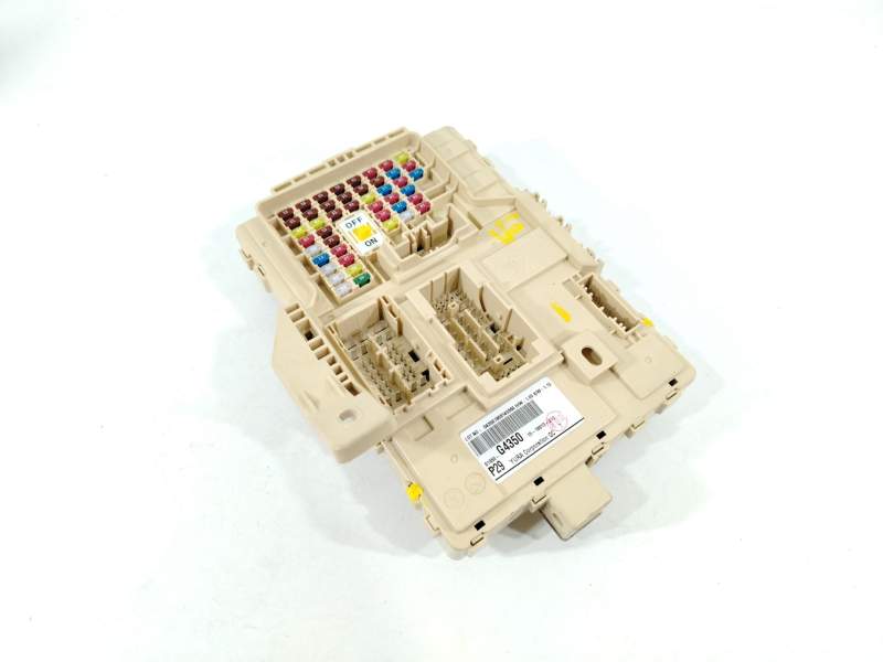 CAJA RELES / FUSIBLES 91950G4350 