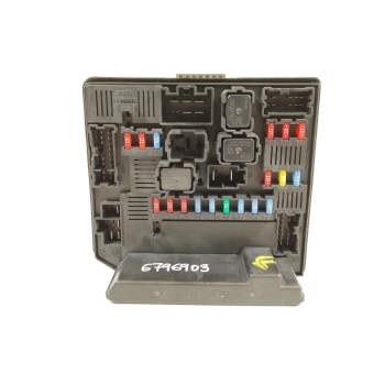 CAJA RELES / FUSIBLES 284B7JD00B 
