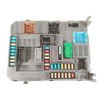 CAJA RELES / FUSIBLES 9819849680 BSIN0200 22661F