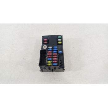 CAJA RELES / FUSIBLES 91959AT010 