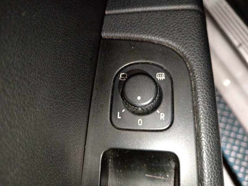 MANDO RETROVISOR 3T0959565A 