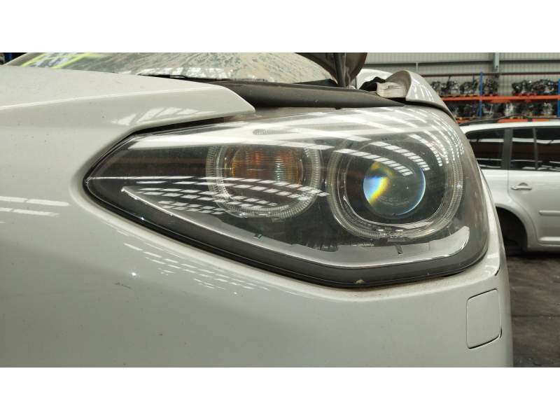 FARO IZQUIERDO 