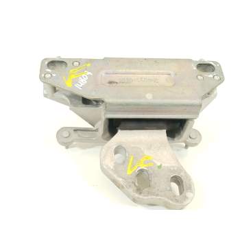 SOPORTE MOTOR IZQUIERDO 3820S500MC 