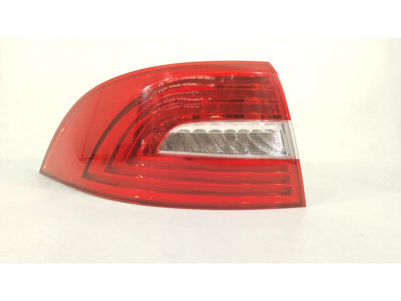 PILOTO TRASERO IZQUIERDO 3T5945095A 