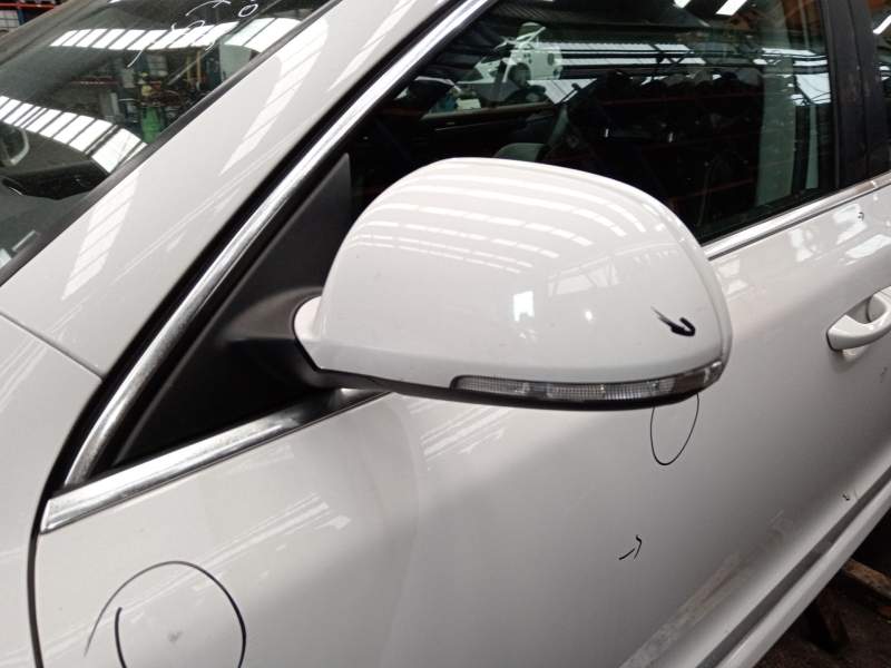 RETROVISOR IZQUIERDO 3T1857507BT 