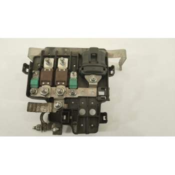 CAJA RELES / FUSIBLES 241367599R 