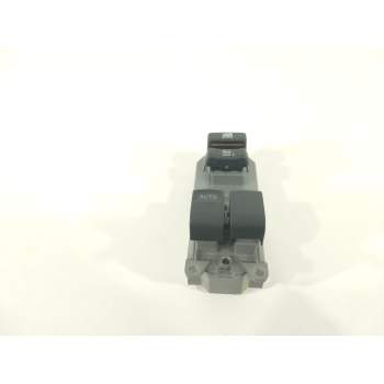 MANDO ELEVALUNAS DELANTERO IZQUIERDO 848200D100 