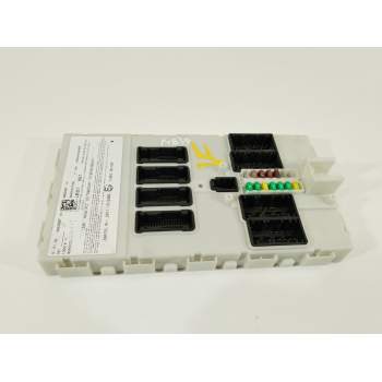 CAJA RELES / FUSIBLES 61359869887 