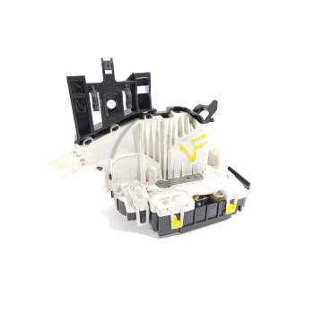 CERRADURA PUERTA DELANTERA IZQUIERDA A1667200135 