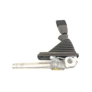 PRETENSOR AIRBAG IZQUIERDO 86843JD010 