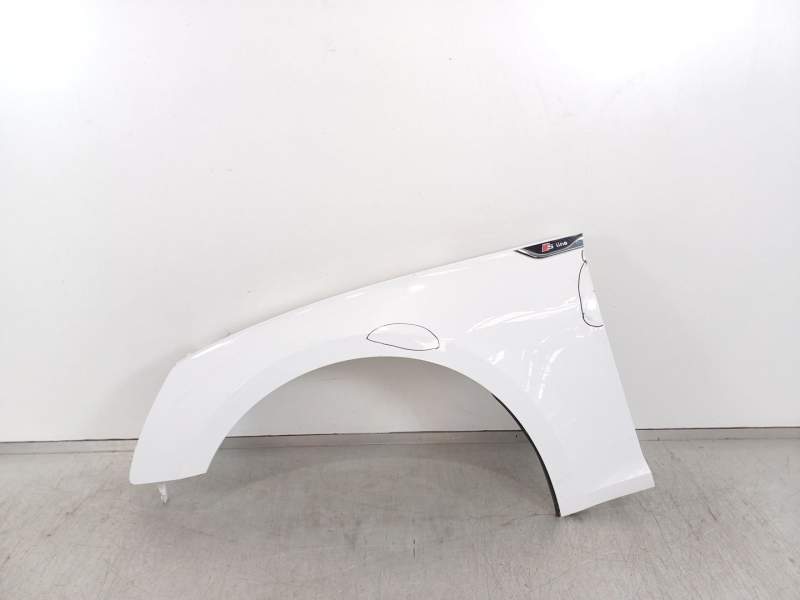 ALETA DELANTERA IZQUIERDA 8W6821105B 