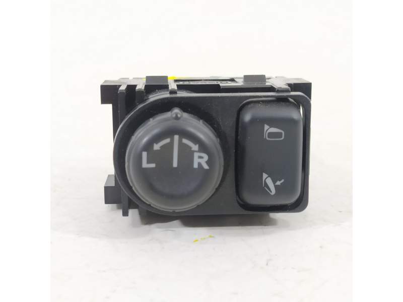 MANDO RETROVISOR 25570JD01B 