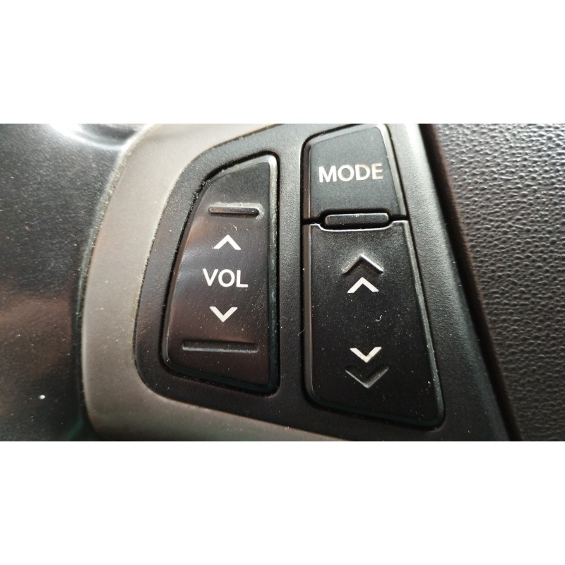 Recambio de mando volante para hyundai i30 classic referencia OEM IAM   