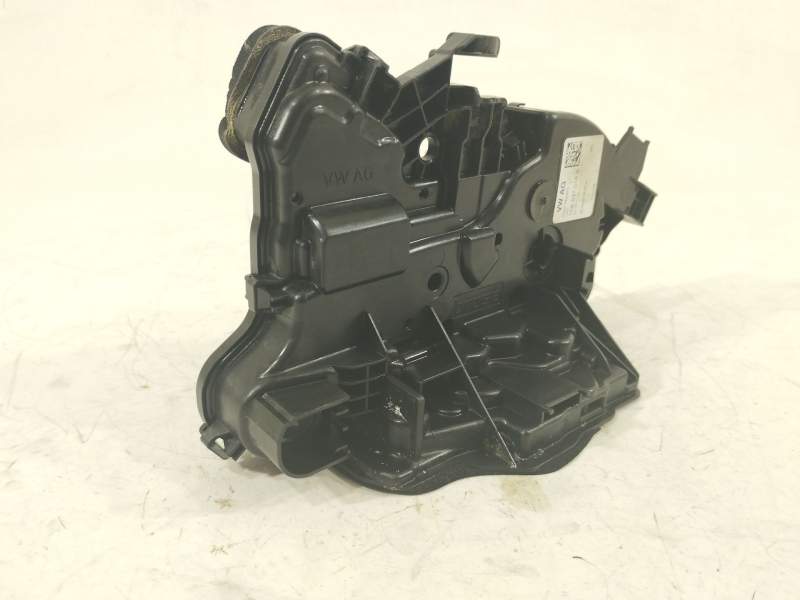 CERRADURA PUERTA DELANTERA DERECHA 10B837016B 