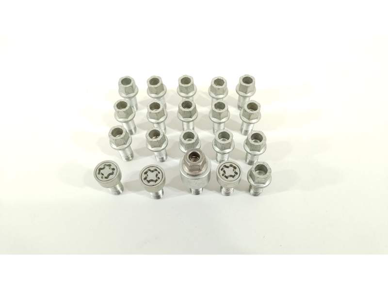 TORNILLOS RUEDA 5FA012007 