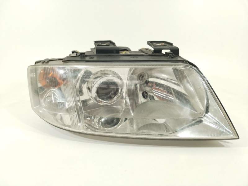 FARO DERECHO 4B0941030K 
