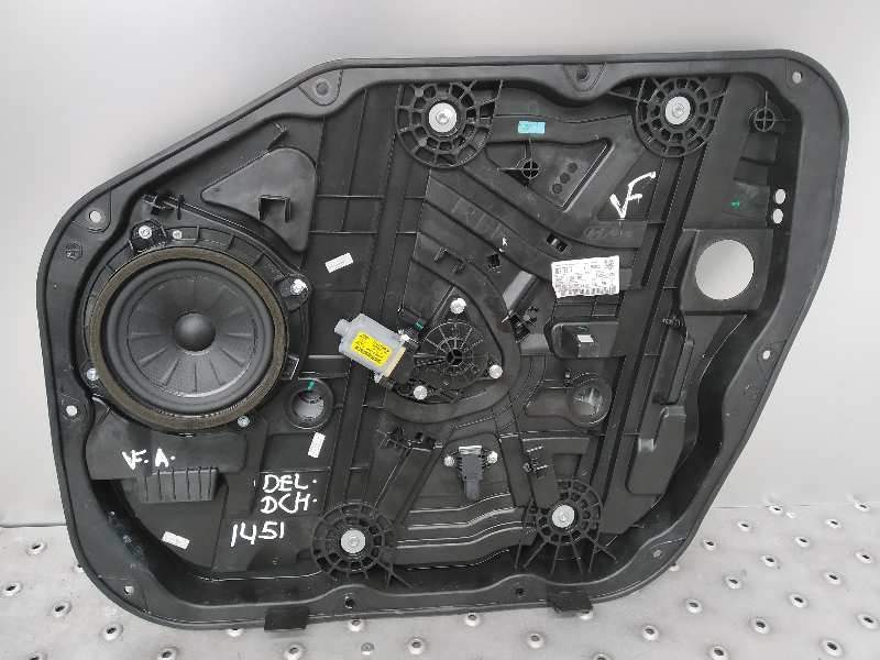 ELEVALUNAS DELANTERO DERECHO 82480D7080STD D29TF2TL 82460D7000