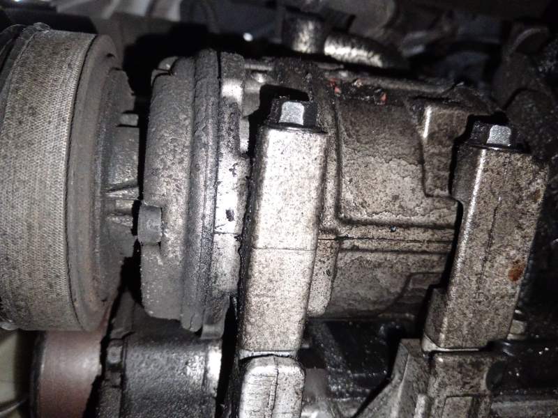 COMPRESOR AIRE ACONDICIONADO 977013E050 