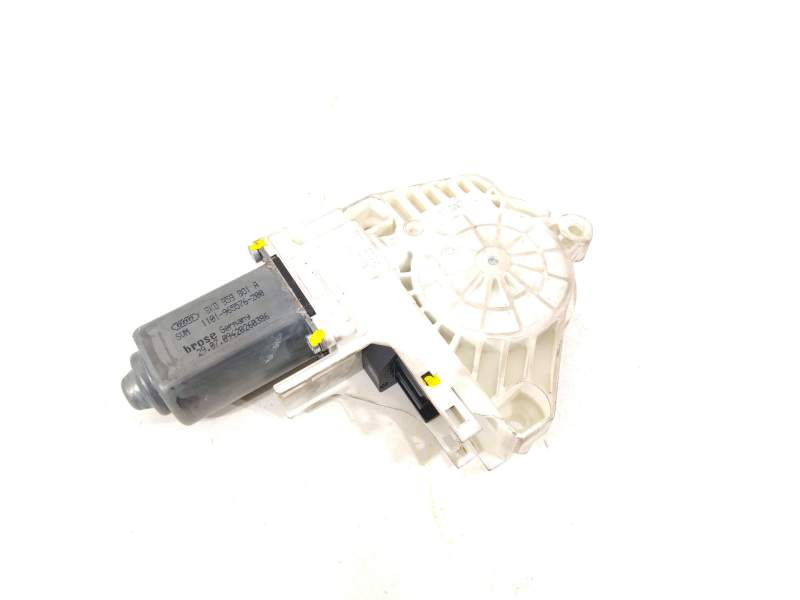MOTOR ELEVALUNAS DELANTERO IZQUIERDO 8K0959801A 