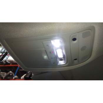 LUZ INTERIOR 