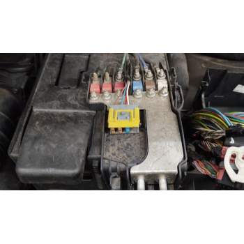 CAJA RELES / FUSIBLES 9662286080 