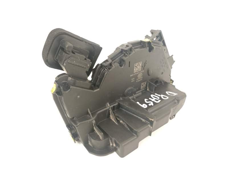 CERRADURA PUERTA DELANTERA DERECHA 5TB837016D 