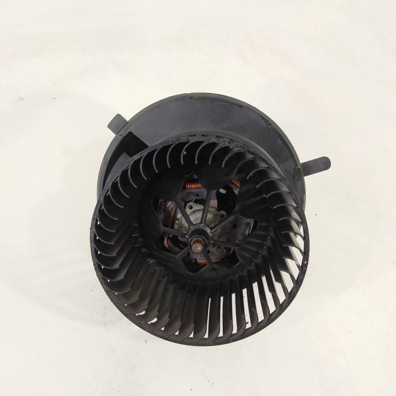Recambio de ventilador calefaccion para volkswagen caddy furgón/kombi furgón bluemotion referencia OEM IAM 1K1819015F 998919 
