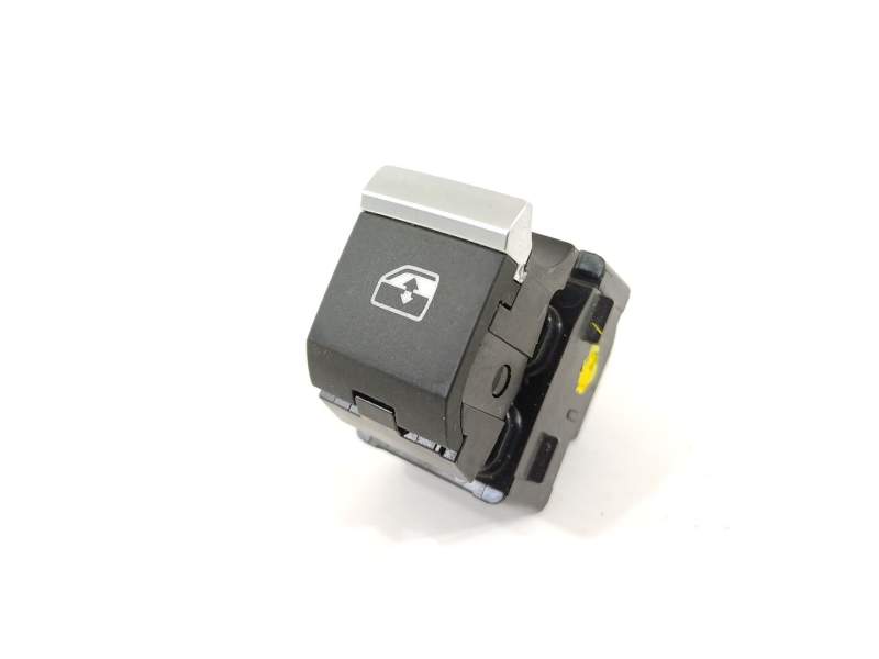MANDO ELEVALUNAS TRASERO DERECHO 4M0959855 