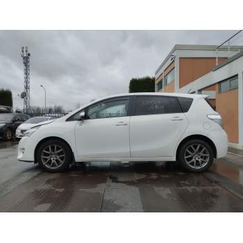 TOYOTA VERSO (_R2_)