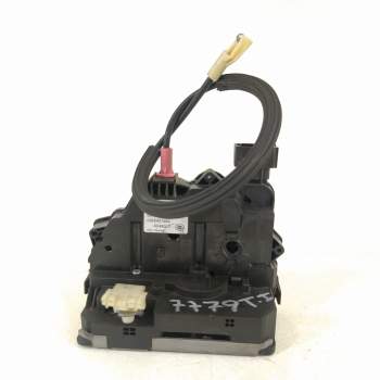 CERRADURA PUERTA TRASERA IZQUIERDA 13431842 