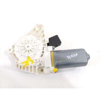 MOTOR ELEVALUNAS DELANTERO IZQUIERDO A61041112 A2078200542
