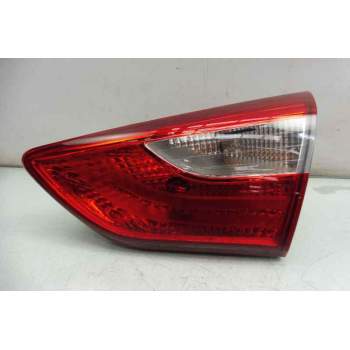 PILOTO TRASERO DERECHO EN PORTON 92404A50 