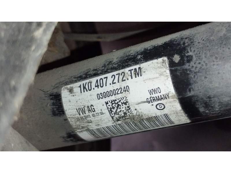 TRANSMISION DELANTERA DERECHA 1K0407272TM 