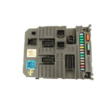 CAJA RELES / FUSIBLES 9659285580 BSI2004P08