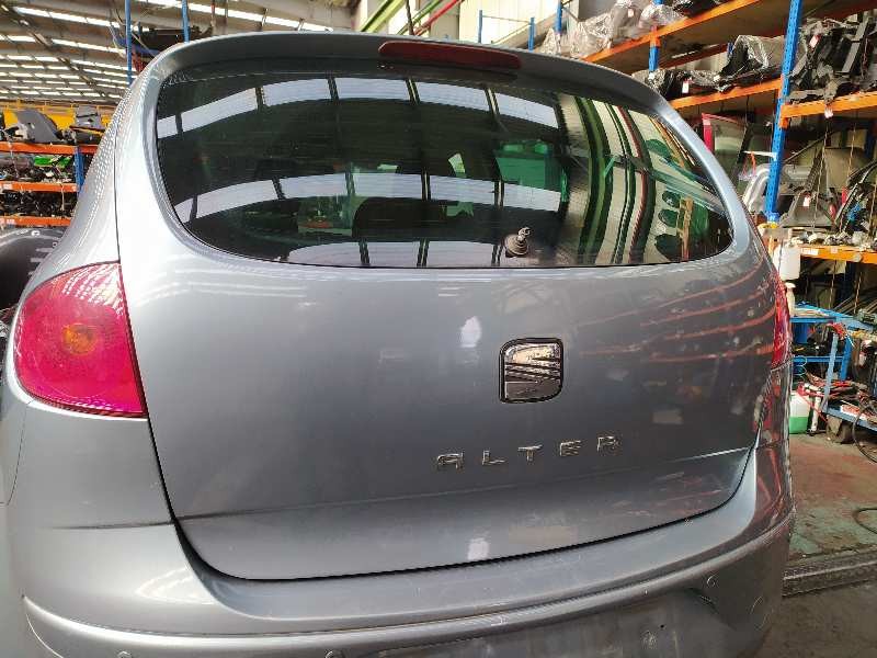 TIRADOR DEL PORTON TRASERO 5P0827565C SEAT LEON II - SEAT ALTEA