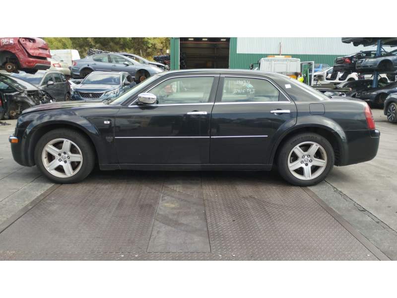 CHRYSLER 300C (LX, LE)