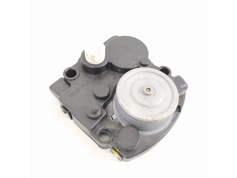 MOTOR REGULACION FAROS 8651000810 1645836800 