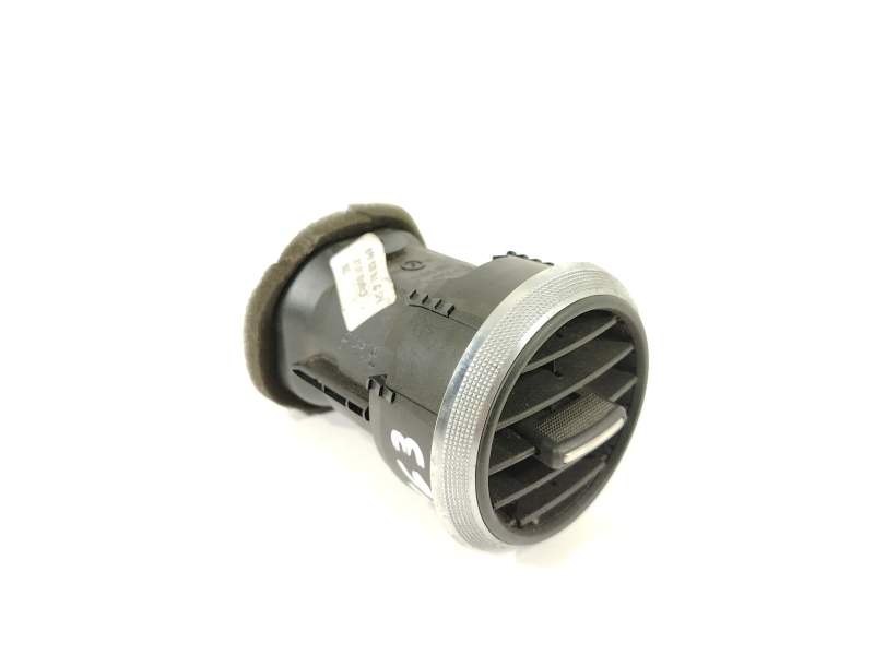 REJILLA AIREADORA 8J0820901C 