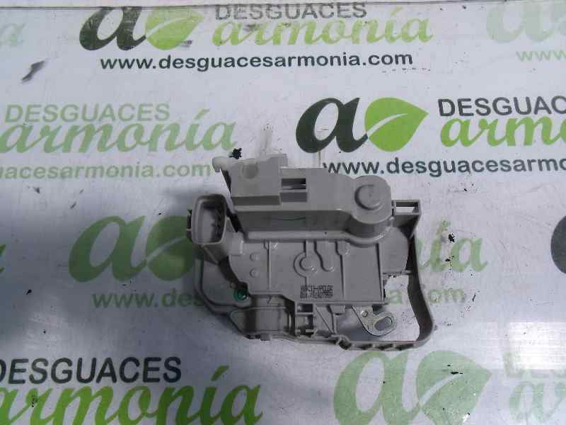 CERRADURA PUERTA TRASERA DERECHA 51931420 
