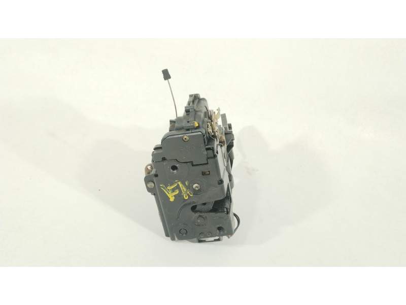 CERRADURA PUERTA DELANTERA IZQUIERDA 3B1837015AP 